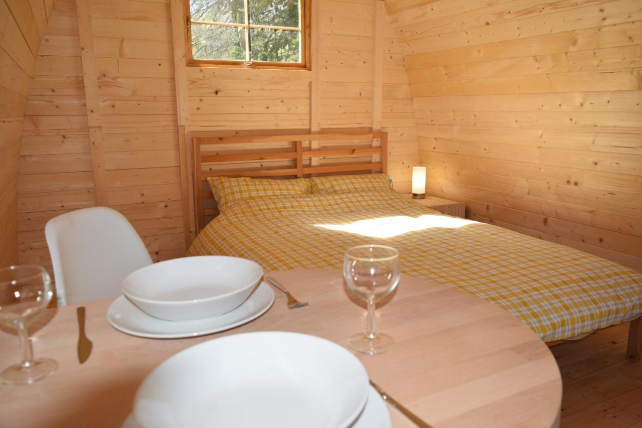 La Pointe Camping Châteaulin Eksteriør bilde